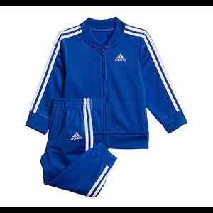 2T Adidas Tracksuit